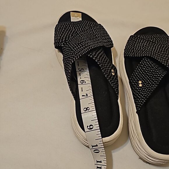 Ryka Black and white sandals size 7 - Picture 7 of 7